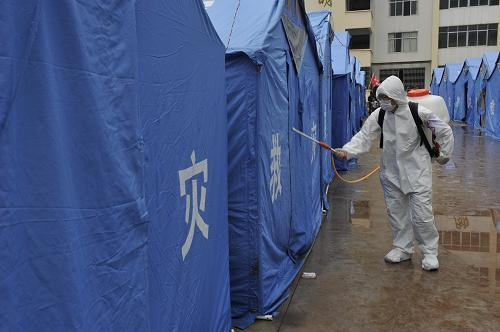 日本发现福岛地震的首名遇难者！面对地震该如何自保求生？