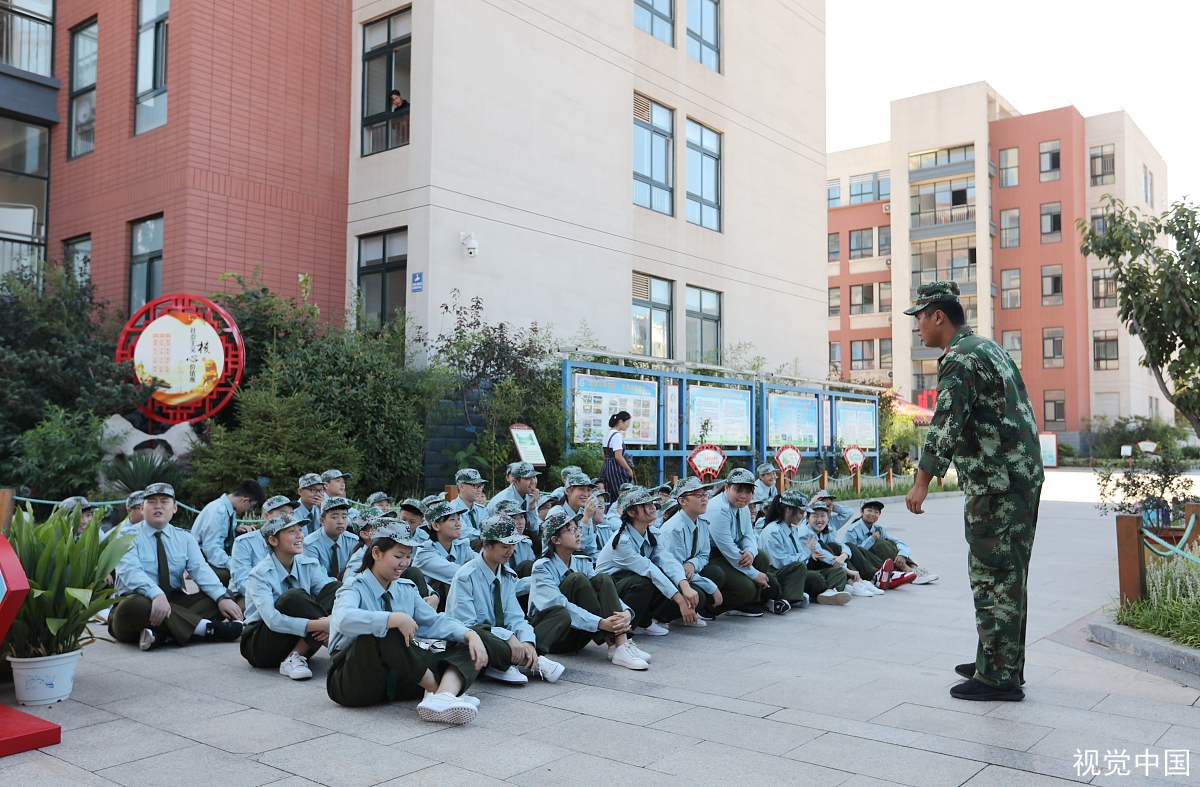 临沂两个王俊凯入学走错班，填学籍才发现，之后发生了什么让人感动的事？