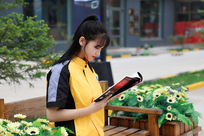 女孩子没学历学什么好？