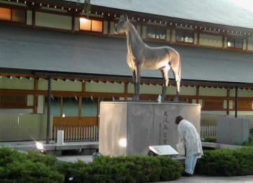 靖国神社在日本人眼里有什么意义，日本的普通民众对靖国神社是何种认识？