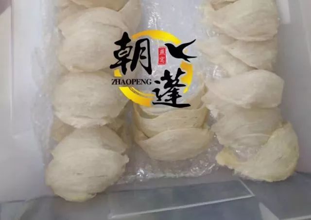 小炖官燕窝应该怎么食用？