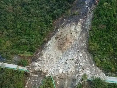 延安一处山体垮塌致四人遇难，遇到山体垮塌时该如何保护自己？