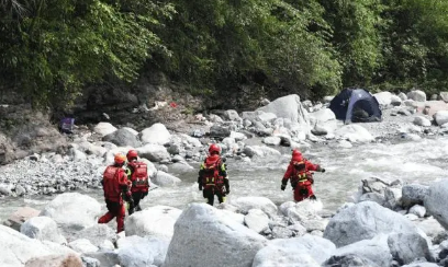 彭州山洪前管理员曾大喊求游客上岸，此次事故本可避免吗？游客为何不听呢？