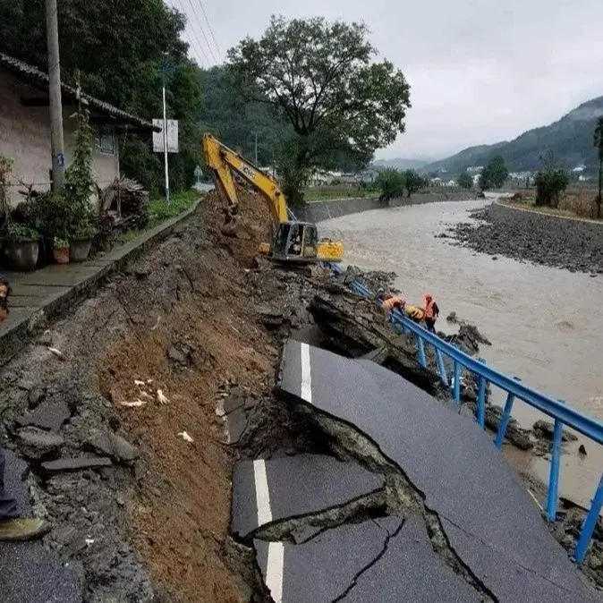 陕西安康10县区遭暴雨袭击，有多少人因此受灾？