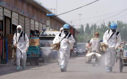 关于北京有医院拒诊中高风险地区患者被约谈一事，你有何看法？